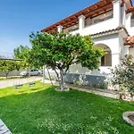 شقة Olivea 4 أخارافي